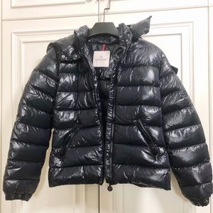 Moncler coat sz 2 (M)
